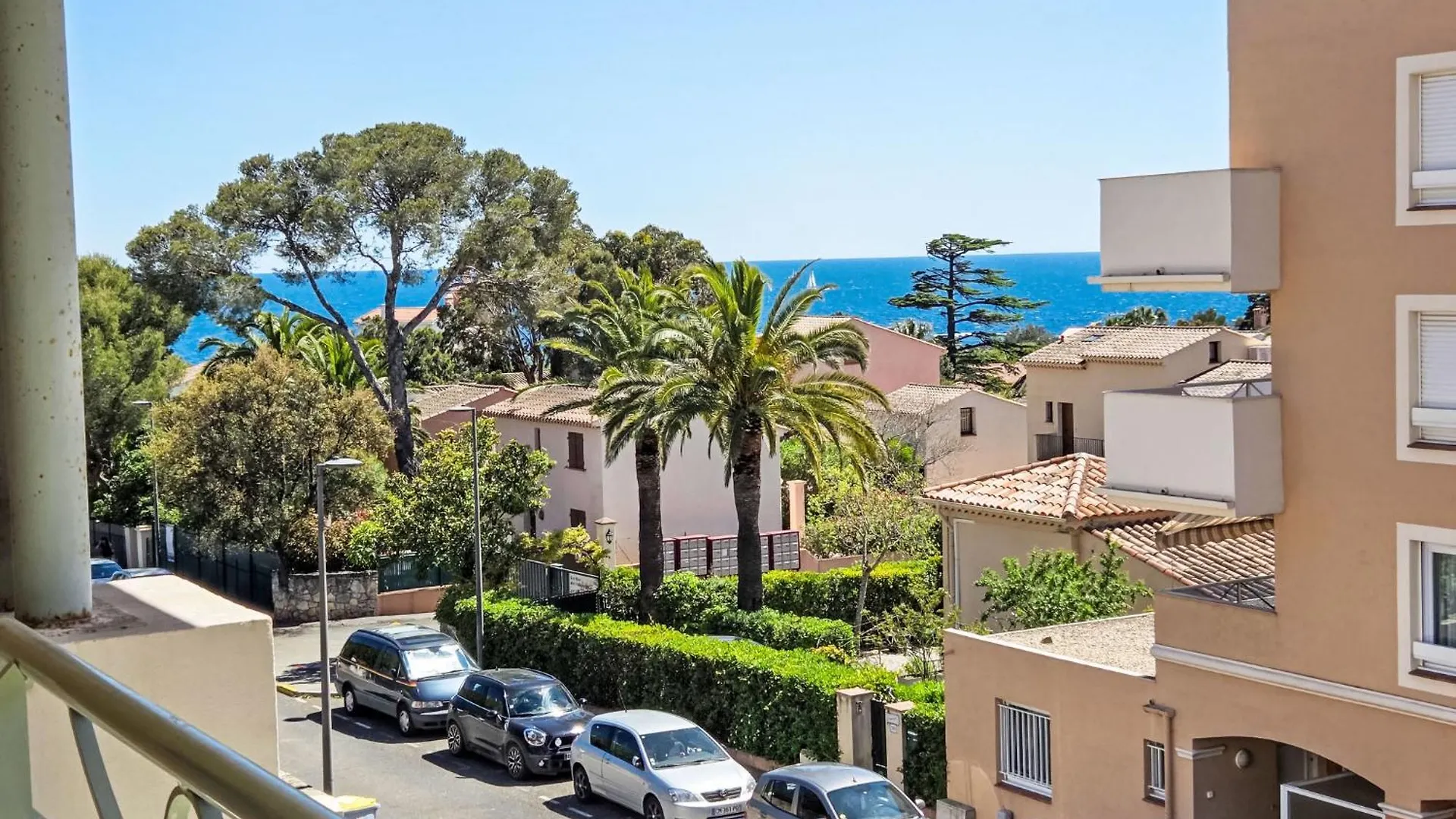 Apartment Les Calanques Du Parc-8 By Interhome Saint Aygulf